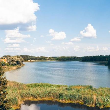 Leeloo Aparthotel Człuchów Exteriör bild