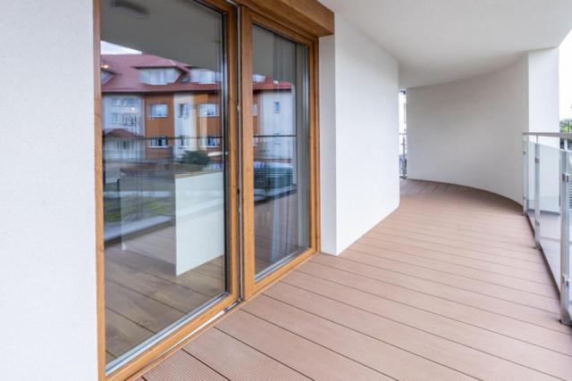 Leeloo Aparthotel Człuchów Exteriör bild