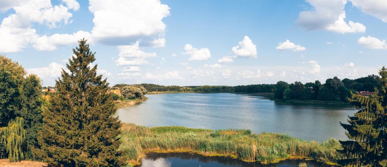Leeloo Aparthotel Człuchów Exteriör bild